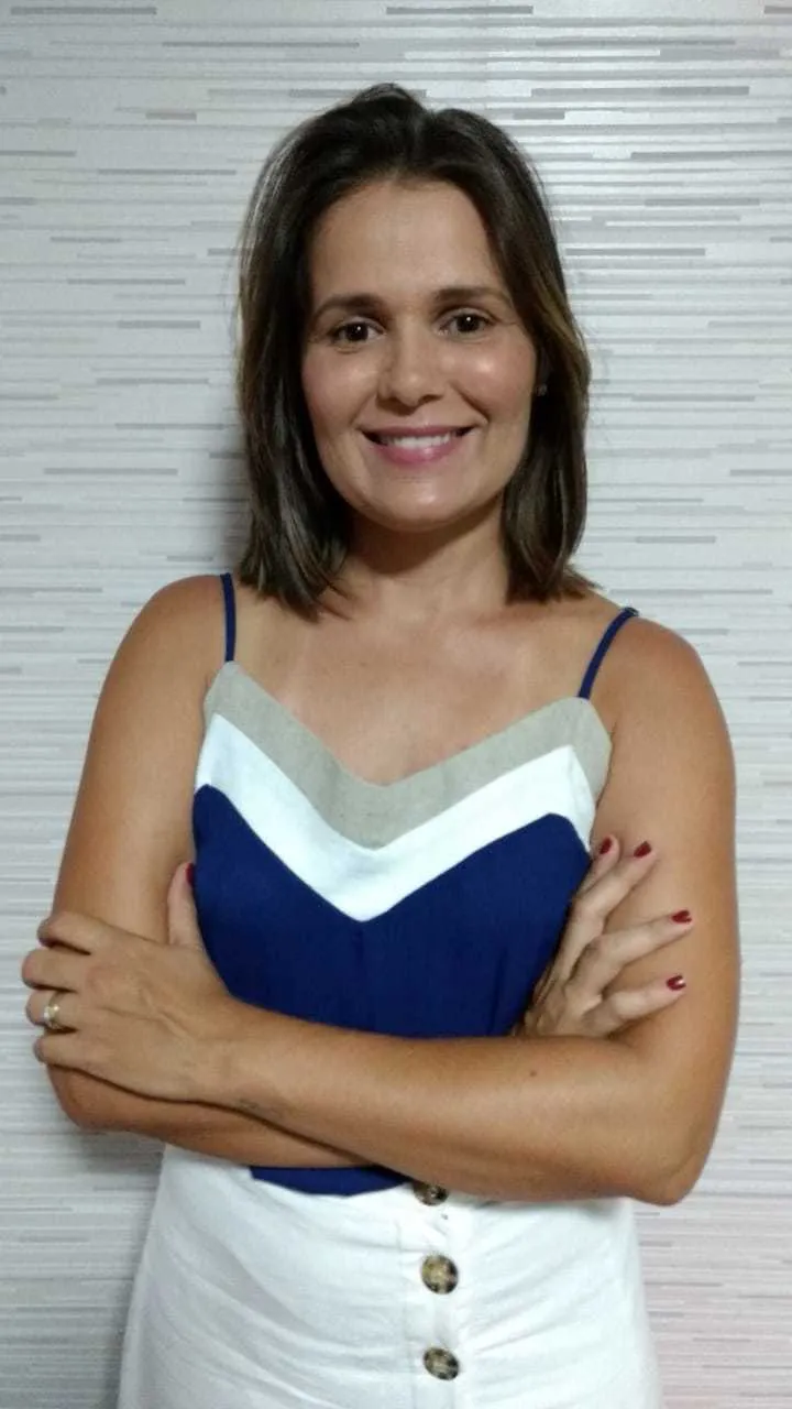 Dra. Fernanda Costa, fisioterapeuta
